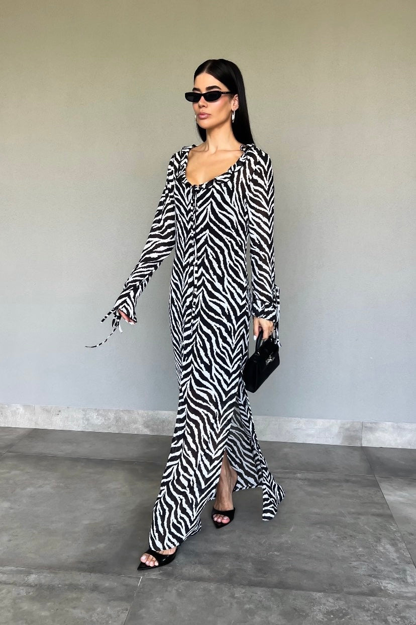 Robe longue en mousseline zébrée