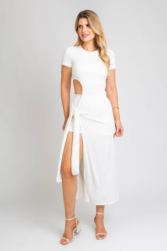 Robe blanche à découpes Eclipse