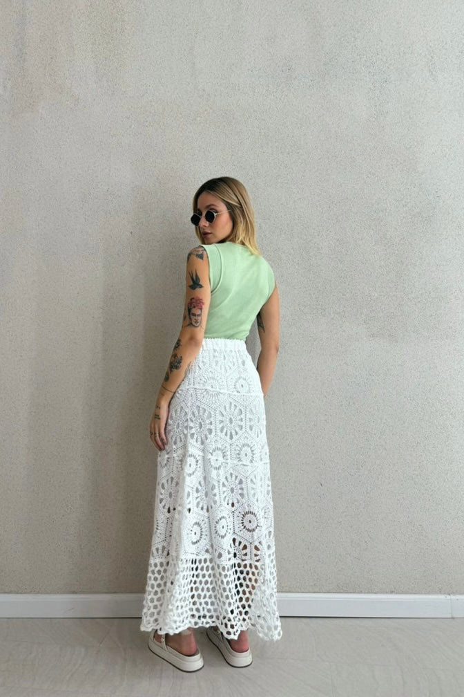 Jupe mi-longue en crochet style bohème chic OFF