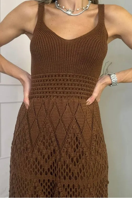 Robe en tricot haut de gamme avec dentelle marron exclusive